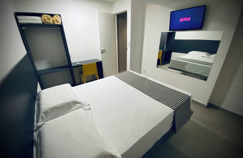 Pina Hotel | Sun Smart Hotel