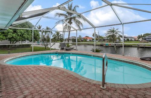 Cape Coral Casa | Sun & Smiles