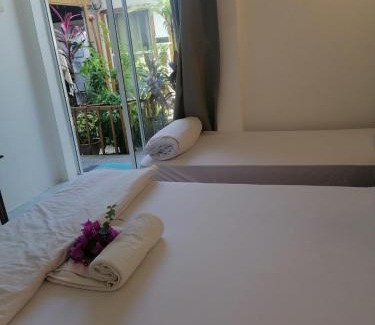 Thulusdhoo Island Casa | Sun & Surf