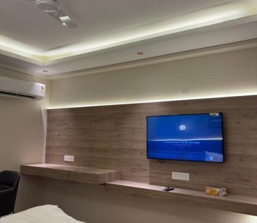 Jaypee Greens Apartamento | Sun twilight studio and hotal