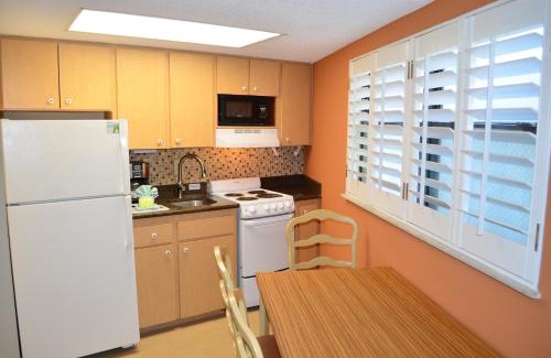 Reeds Hotel | Sun Viking Lodge - Daytona Beach