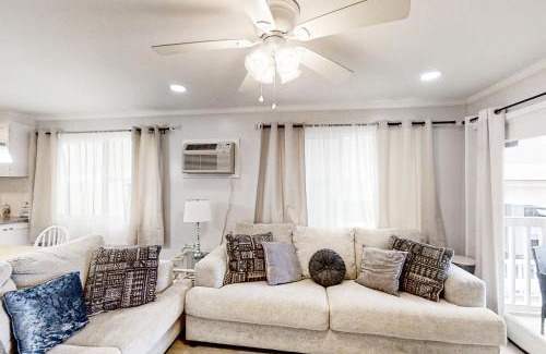 Crescent Beach Apartamento | Sun Villa E-1