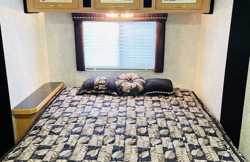 Honey Grove Casa | Sun Voyager Resort
