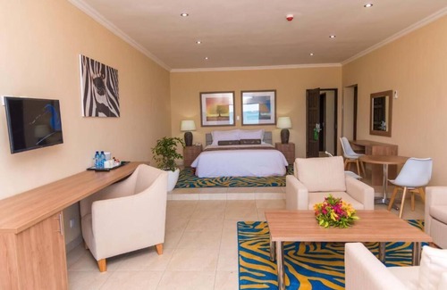 Senga Hotel | Sunbird Livingstonia Beach Hotel
