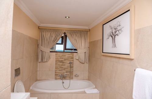 Senga Hotel | Sunbird Livingstonia Beach Hotel