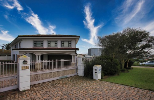 Langebaan Casa | Sunbird Manor, Langebaan 10-sleeper