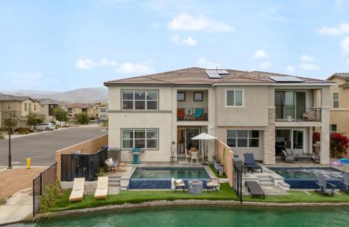Terra Lago Casa | Sunburst by AvantStay Lakefront Mountain Views