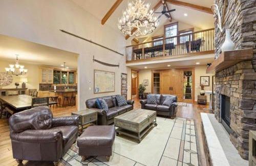 Cle Elum Casa | Suncadia 4 Bdrm Home with Private Hot Tub