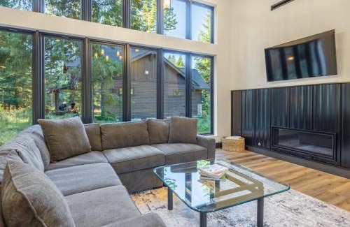Cle Elum Casa | Suncadia 4 Bdrm Pet Friendly home with Hot tub and Game Room