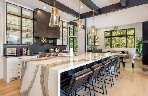 Roslyn Casa | Suncadia 5 Bdrm Home Wellness Retreat in Nelson Preserve