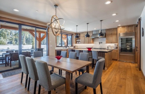 Cle Elum Casa | Suncadia 7 Bdrm Home with Hot Tub Overlooking Golf Course