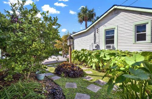 Tybee Island Casa | Suncatcher Cottage 1508-2nd Avenue A