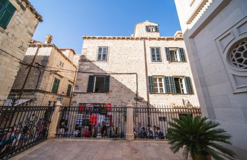 Dubrovnik Old Town Apartamento | SUNce Palace Apartments with free offsite parking
