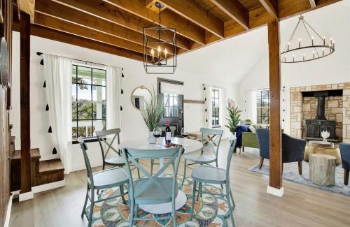 Fredericksburg Casa | Sunday Circle - Hot Tub & Hill Country Wine Trail