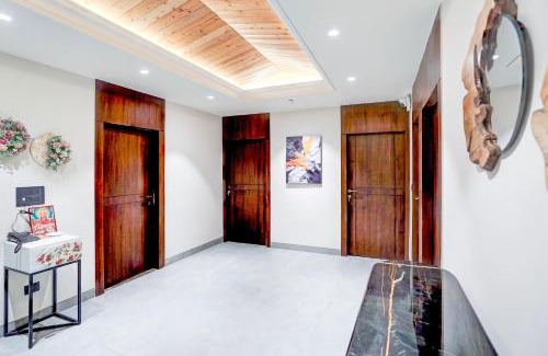 Theog Casa | Sunday Premium 5 BHK Villa Mihika, Shimla
