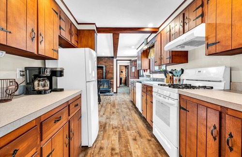 Sunday River Area Casa | Sunday river | 12 beds | hot tub