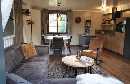 Stollet Chalet De Esquí | Sundbergsheden Stugby