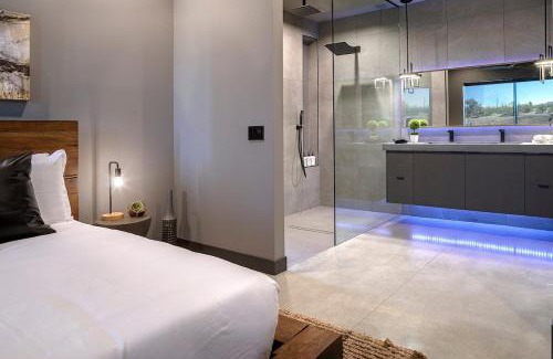 Panorama Heights Casa | Sundial by Fieldtrip Modern Luxury with Hot Tub Mountain Views