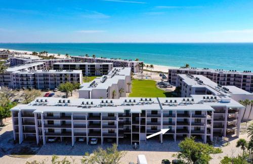 Sanibel Casa | Sundial C208