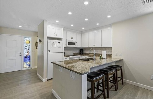 Boca Grande Casa | Sundown 12 - Beachfront Townhome - close to the Village of Boca Grande