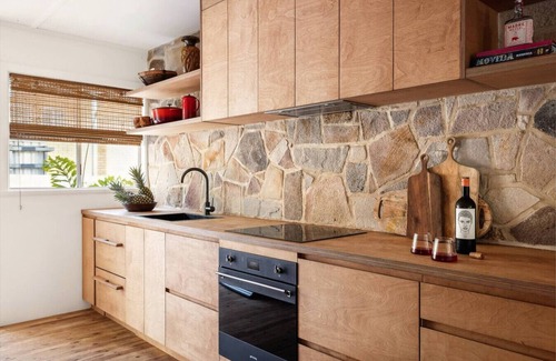 Yamba Apartamento | Where mid-century style meets laid-back coastal living ~ Steps to Village and Ocean Pool
