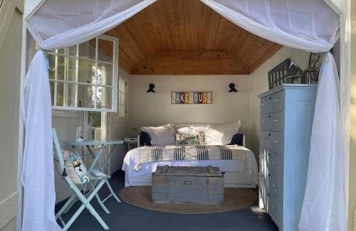 Monmouth Casa | Sunfish Cove is the perfect year round getaway