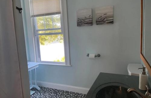 Monmouth Casa | Sunfish Cove is the perfect year round getaway
