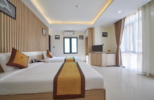 Cat Hai Hotel | Sunflower Cat Ba by Secret Garden
