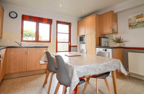 St Issey Casa | Sunflower Cottage
