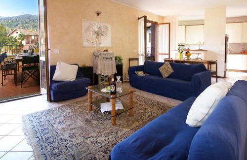 Lesa Apartamento | Sunflower Relax Pool and Terrace - Happy Rentals