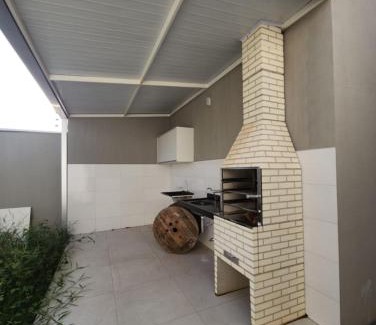 Rondonopolis Casa | Sunflower residential house for rent