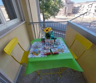 Matera Apartamento | Sunflower Rose