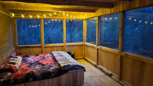 Manali Casa | Sunils Cabin 5BHK Glass View Villa Manali