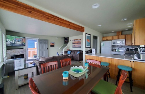 Pacific Beach Casa | Sunkissed: 90-Second Drive to Beach, Firepit + Privacy Fenced Yard, Gardens