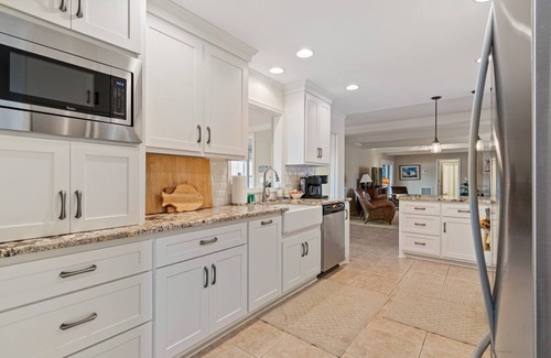 Winchester Casa | Sunkissed Shores-Rare Flat Lot w/Beautiful Views, Dock, Hot Tub