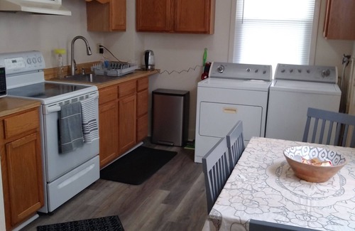 Downtown Casa | Sunlight 2BR townhouse w/ private parking in Downtown Frederick