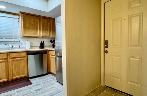 Las Cruces Casa | Sunlit Crosses Escape for Traveling Professionals