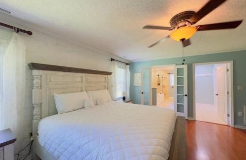 Little River Casa | Sunlit Hideaway 3BR 2BA house pool