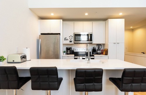 Cole Casa | Sunlit Oasis: Modern home in RiNo, Denver