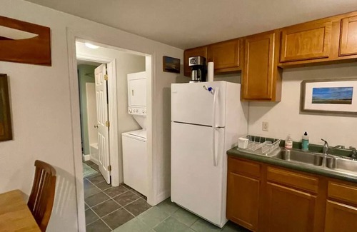 West Kennebunk Apartamento | Sunny 1-bedroom apartment on Maine Coast