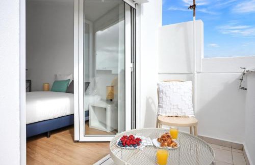 Cacilhas Apartamento | Sunny 2 bedroom apartment in Almada - Balconies with River View