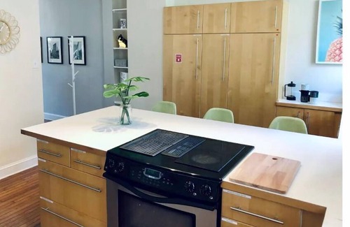 H Street Corridor Casa | Sunny 3-Level Home | Patio | Walk Everywhere | Capitol Hill/H St