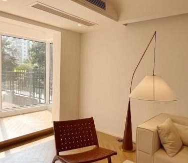 Wantiguan Apartamento | Sunny Abode创世纪花园 Deluxe three bedroom near Xujiahui