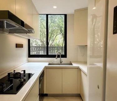 Wantiguan Apartamento | Sunny Abode创世纪花园 Deluxe three bedroom near Xujiahui