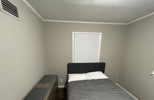 Middletown Casa | Sunny and Spacious Home with Modern Amenities