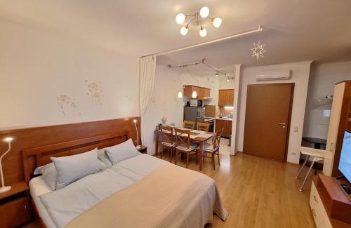 Siofok Aranypart Apartamento | Sunny Apartman
