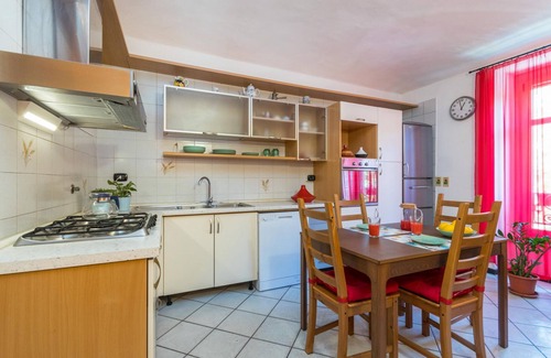 Vanchiglietta Apartamento | Sunny Apartment by Wonderful Italy