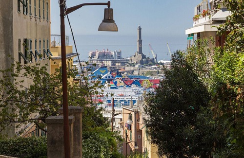 Lagaccio Apartamento | Sunny apartment over the harbor