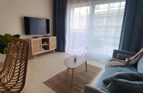 Marina de Casares Apartamento | Sunny Apartment Playa Ancha