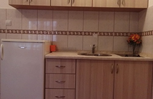 Babilonija Apartamento | Apartamento soleado con balcón.